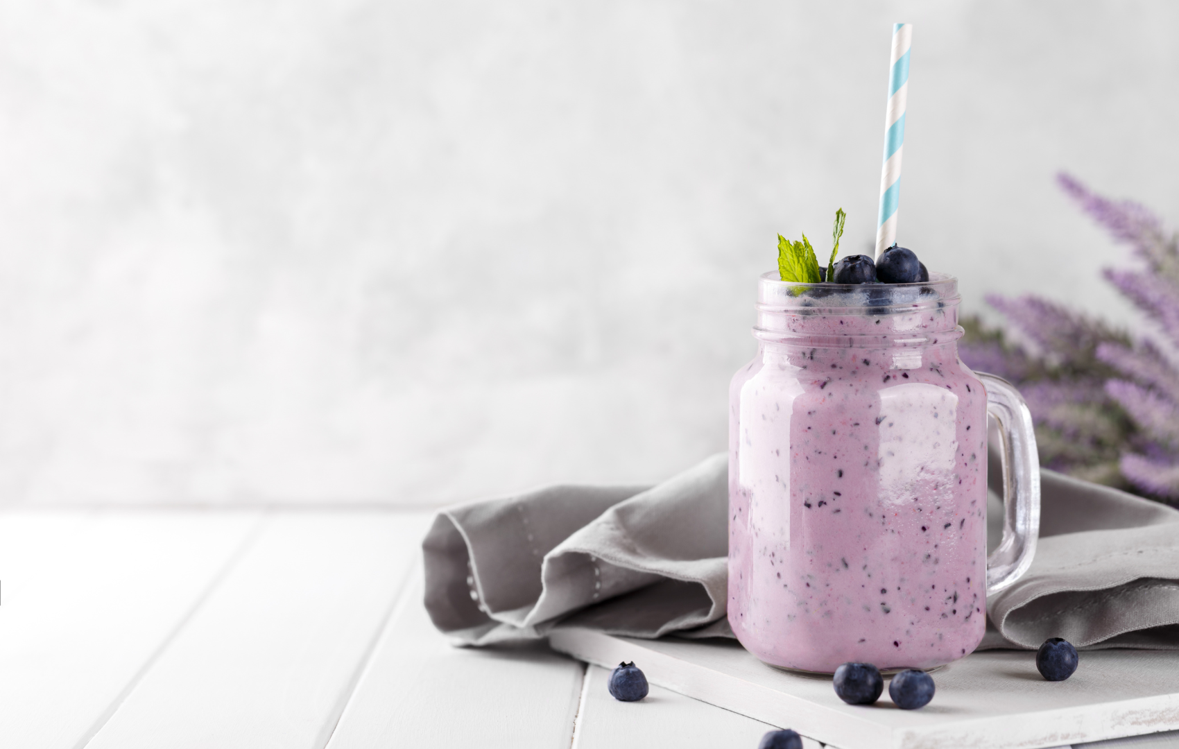 Vegan Taro blueberry protein shake recipe.